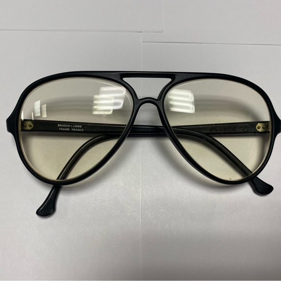 Ray-Ban Accessories - Ray-Ban Black Aviator Sunglasses with Light Tinted Lenses